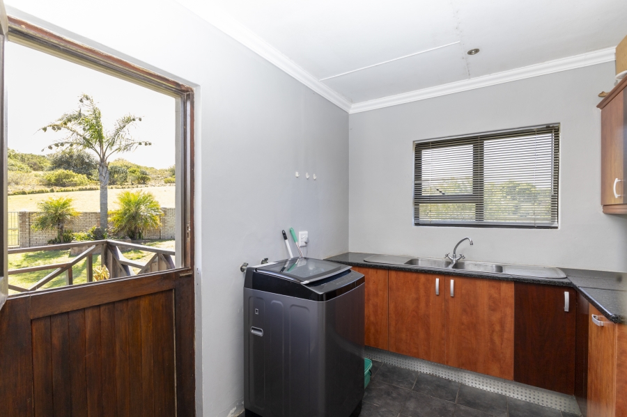 4 Bedroom Property for Sale in West Bank Eastern Cape